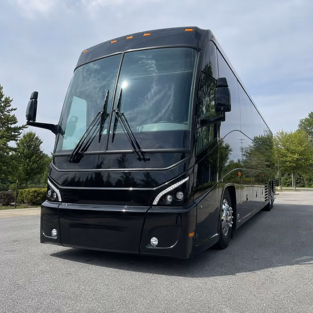 shuttling personnel between los angeles county facilities and norwalk government offices
